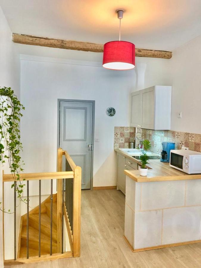 Joli Duplex Avec Balcon Et Vue Sur Place Du Centre Historique ! Foix Exterior foto